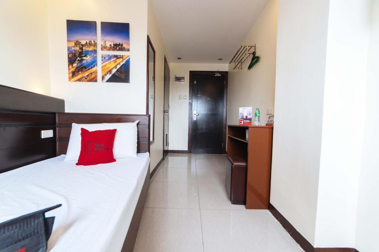 Reddoorz Near Victoria Mall Davao City 외부 사진