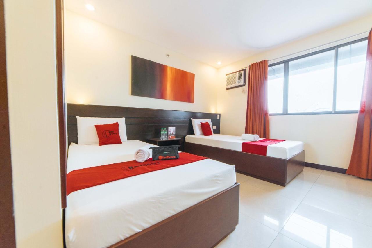 Reddoorz Near Victoria Mall Davao City 외부 사진